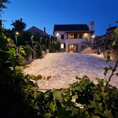 Prázdninový dům Steinhaus Am Mit E Ladestation Zaton (Zadar)