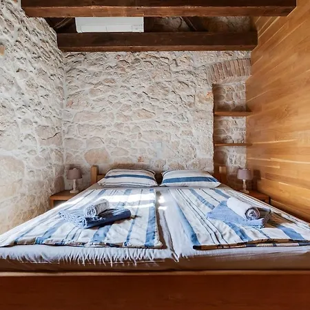Steinhaus Am Mit E Ladestation Prázdninový dům Zaton (Zadar)